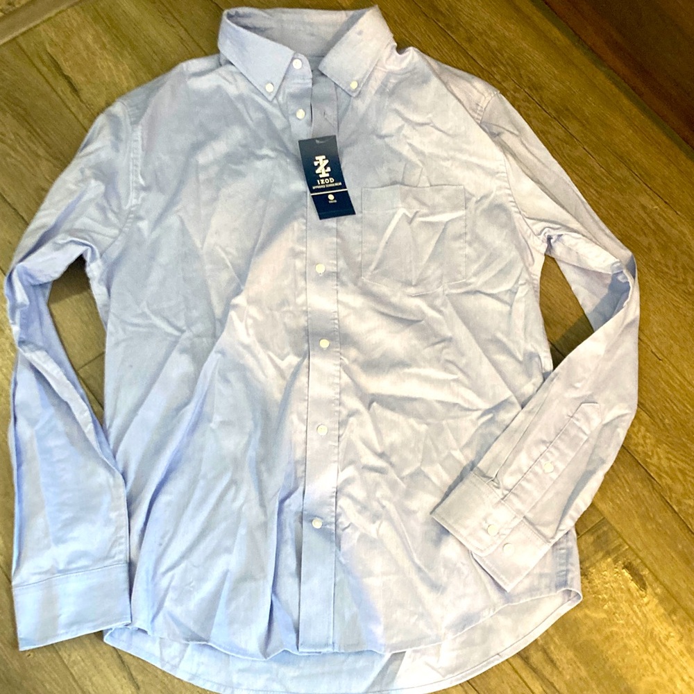 Izod Men's Light Blue Button-Down Oxford Shirt